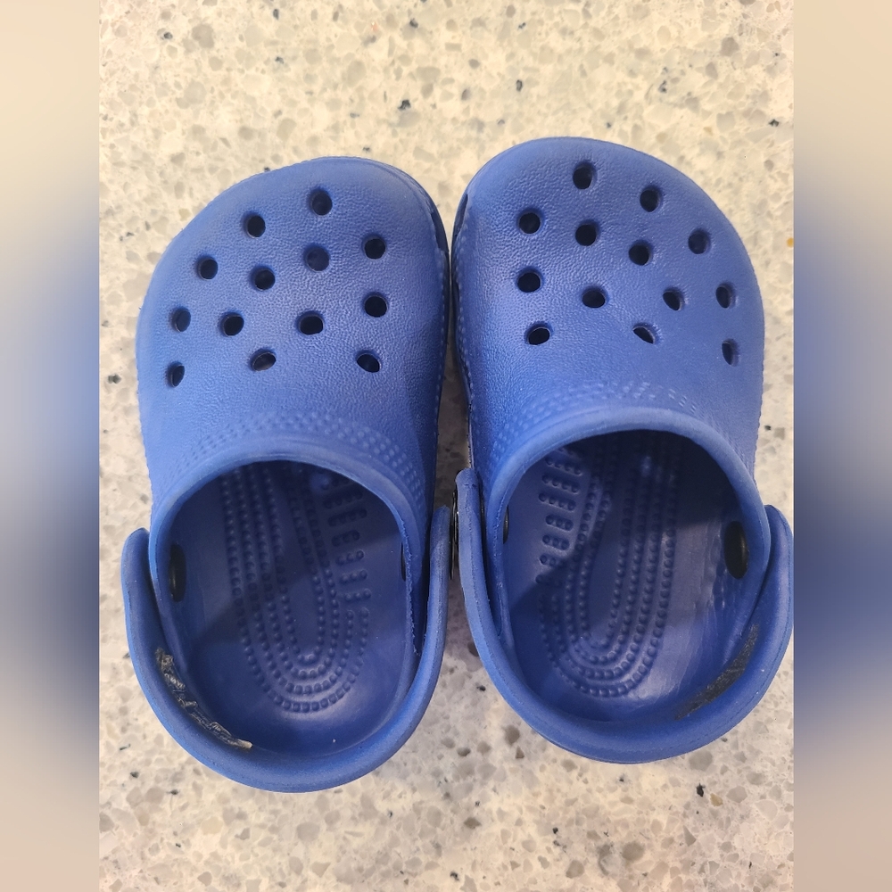 Crocs Blue Clog sz Infant C2/3